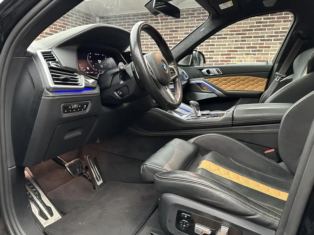 BMW X6 M Competition Pano uit 2021, foto 14