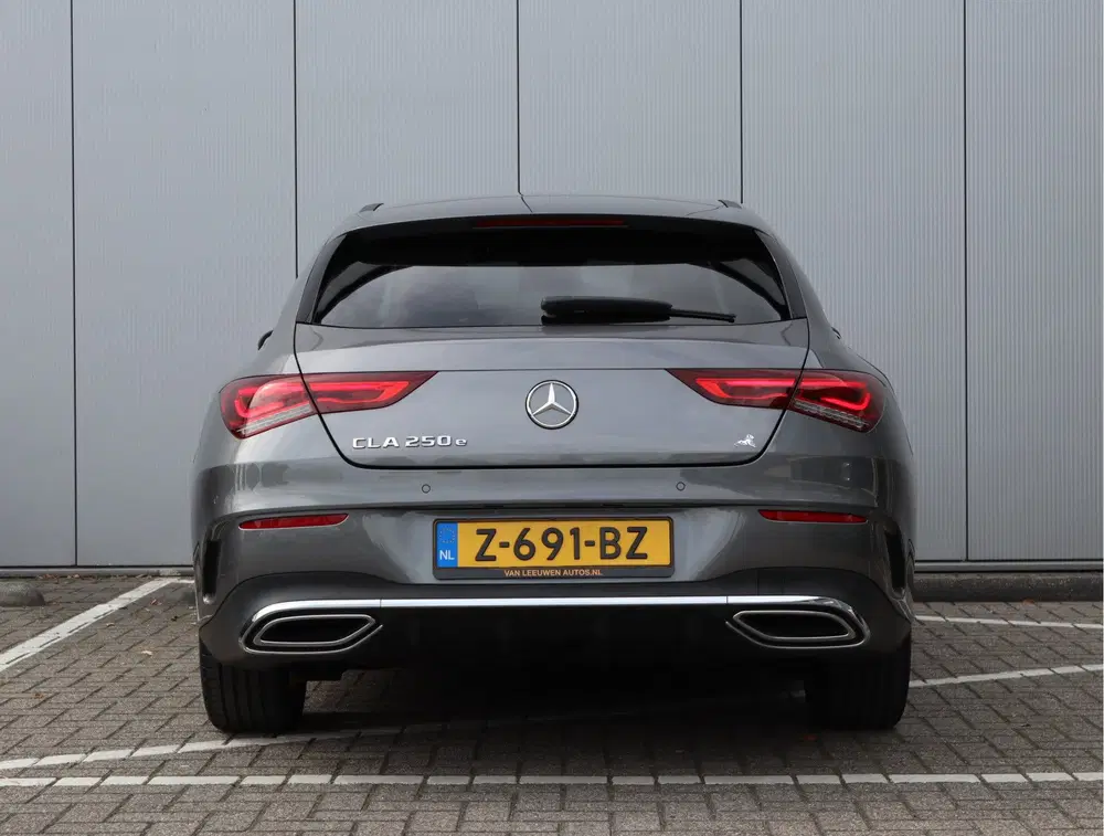 Mercedes-Benz CLA 250 e AMG-line uit 2021, foto 8