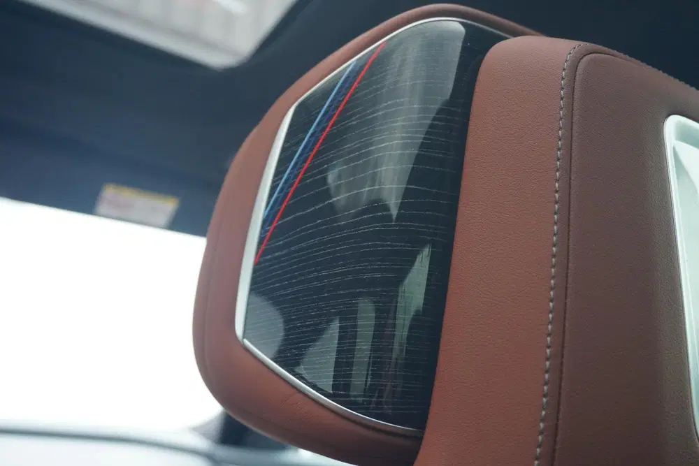 BMW 7-serie 750e xDrive uit 2024, foto 14