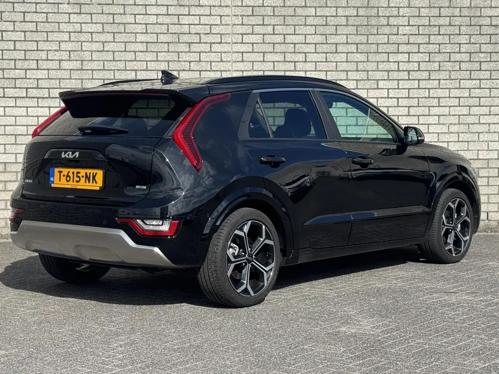 Kia Niro 1.6 GDi Hybrid ExecutiveLine uit 2023, foto 2