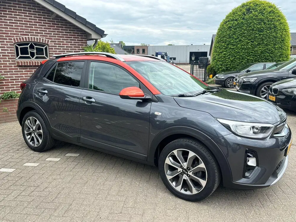 Kia Stonic 1.0 T-GDi Sports Edition uit 2020, foto 3