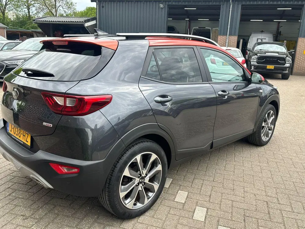 Kia Stonic 1.0 T-GDi Sports Edition uit 2020, foto 5