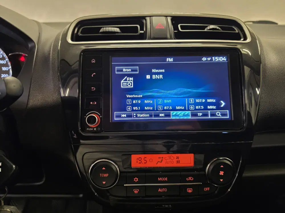 Mitsubishi Space Star 1.2 Dynamic uit 2024, foto 14