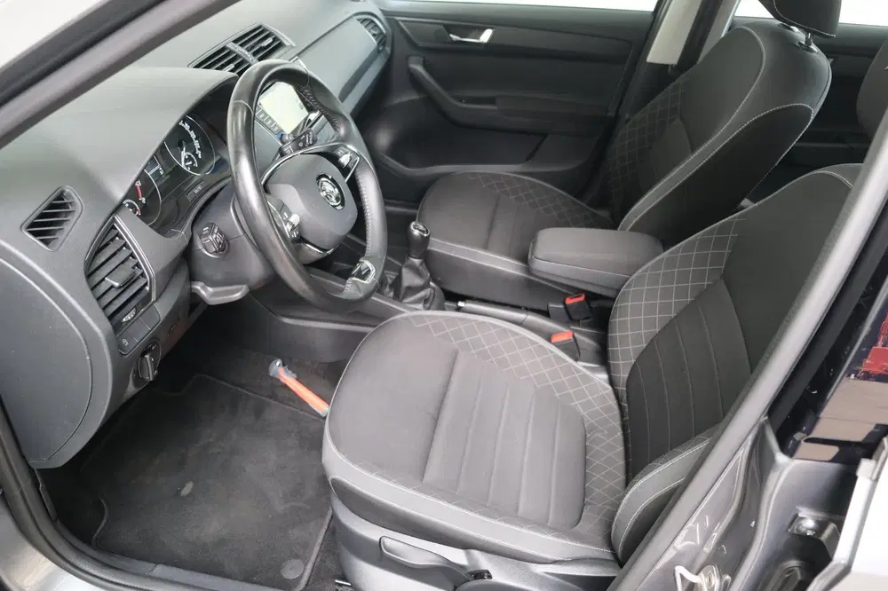 Skoda Fabia 1.0 TSI Ambition uit 2022, foto 11
