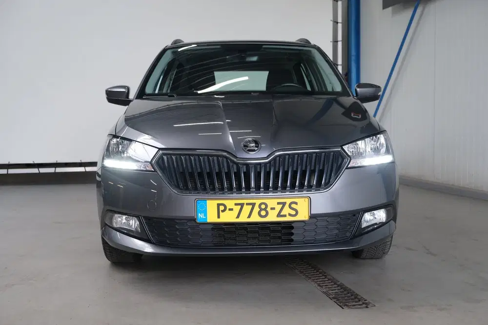 Skoda Fabia 1.0 TSI Ambition uit 2022, foto 3