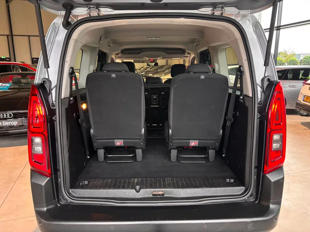 Citroën Berlingo Citroen Berlingo XL 1.2 PureTech Live 7p. uit 2021, foto 6