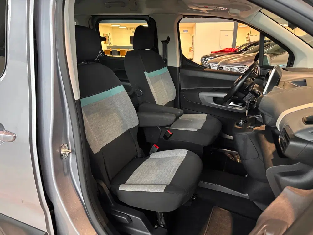 Citroën Berlingo Citroen Berlingo XL 1.2 PureTech Live 7p. uit 2021, foto 7