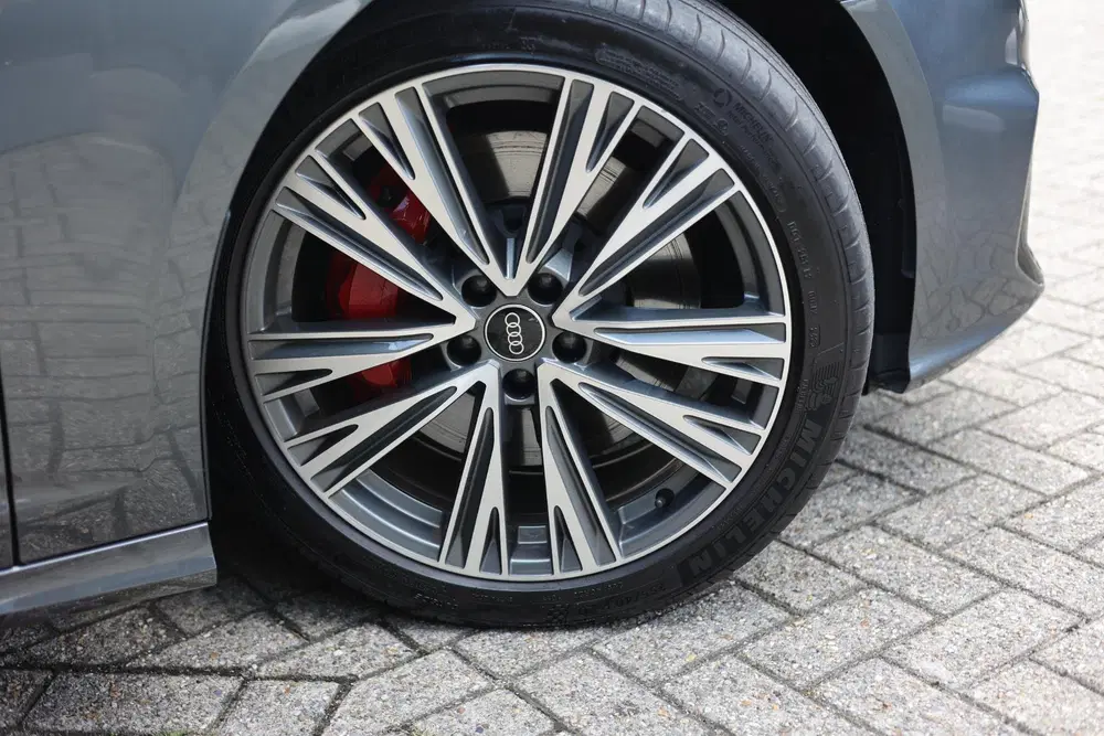 Audi A6 55 TFSIe quattro Competition Pano uit 2022, foto 2