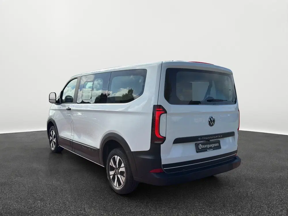 Volkswagen Transporter uit 2026, foto 2