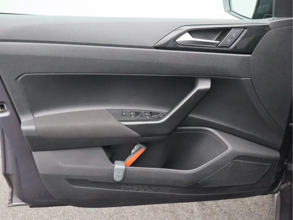 Volkswagen Polo 1.0 TSI Life uit 2022, foto 8