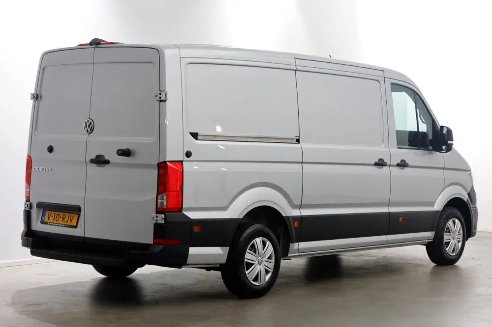 Volkswagen Crafter 35 2.0 TDI 177pk DSG-Automaat L3H2 (L2H1) uit 2023, foto 11