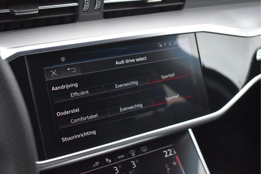 Audi A6 55 TFSI e Quattro S-Line Competition Soft uit 2023, foto 13