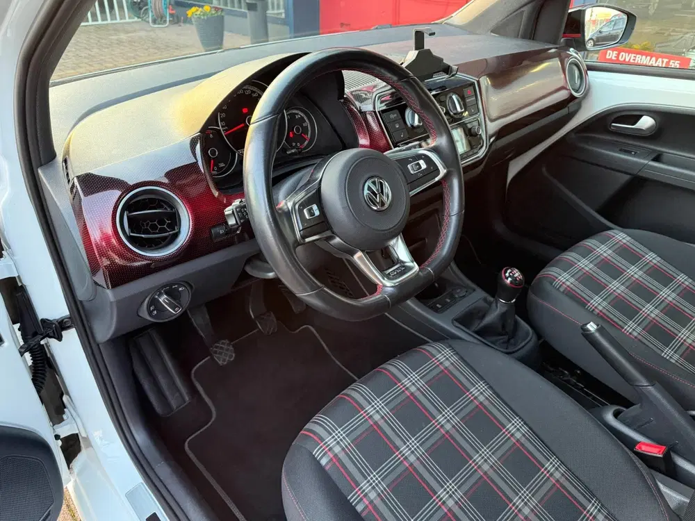 Volkswagen up! 1.0 TSI GTI uit 2019, foto 13