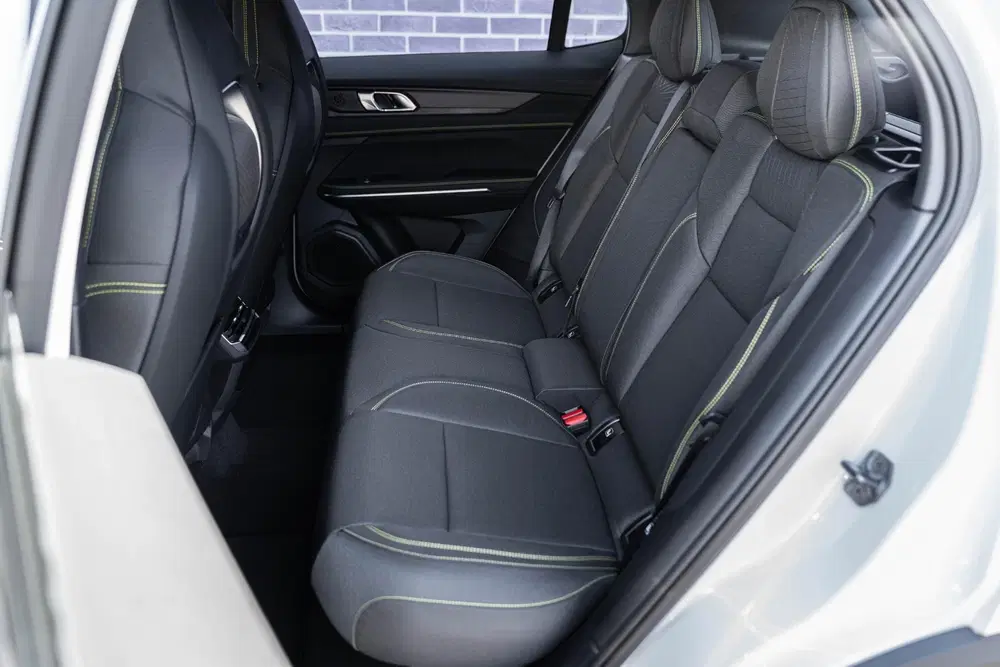 Lynk & Co 01 1.5 Core PHEV uit 2025, foto 10