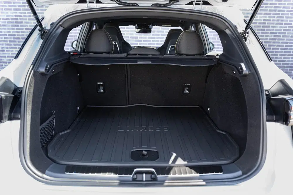 Lynk & Co 01 1.5 Core PHEV uit 2025, foto 11