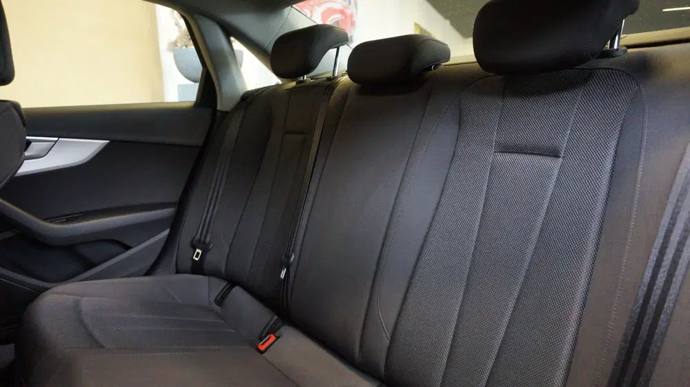Audi A4 35 TFSI Design Pro Line uit 2019, foto 10