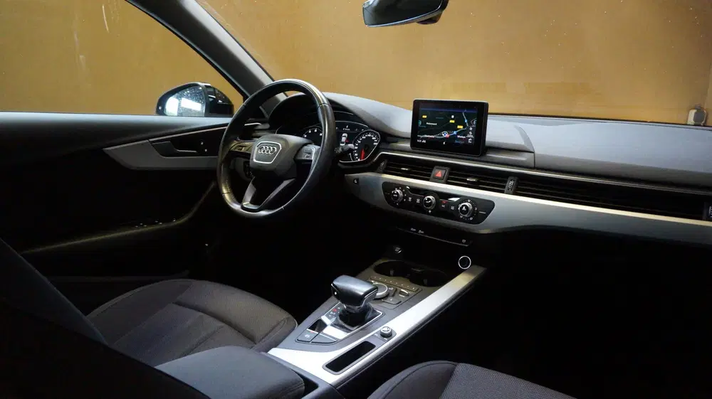 Audi A4 35 TFSI Design Pro Line uit 2019, foto 11