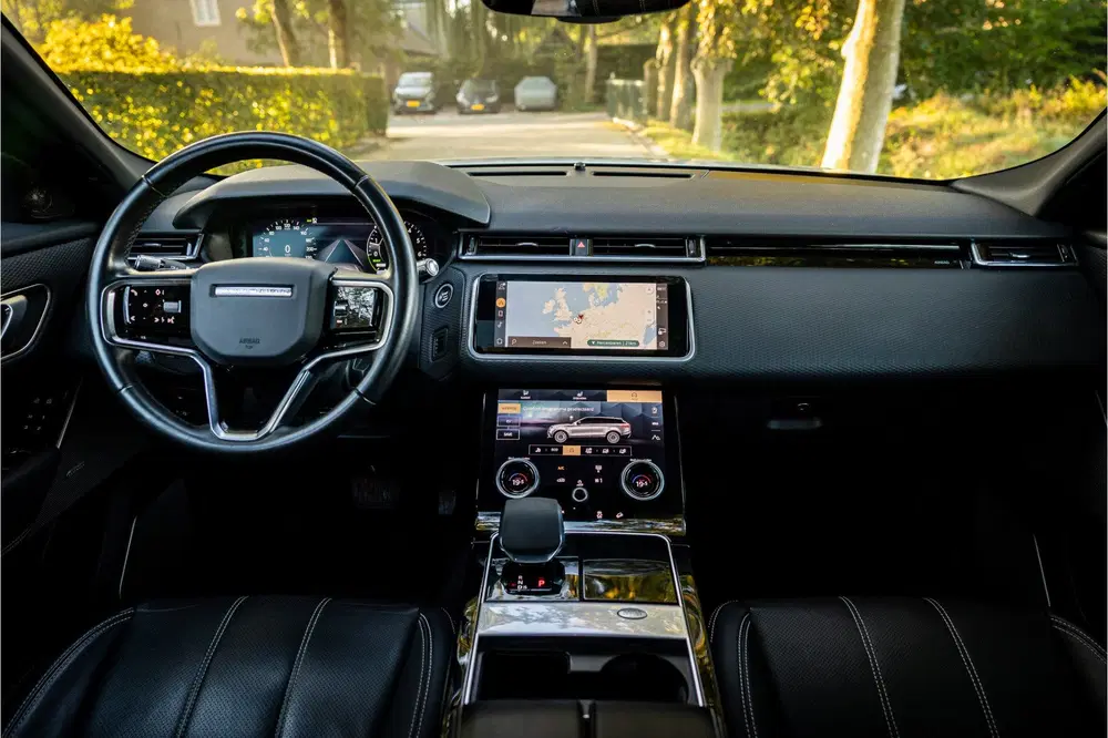Land Rover Range Rover Velar 2.0 P400e SE Meridian Surround uit 2021, foto 8