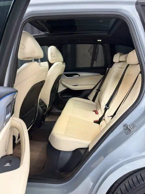 BMW X3 XDrive30e High Executive. PANO uit 2022, foto 12