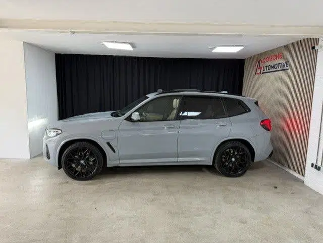 BMW X3 XDrive30e High Executive. PANO uit 2022, foto 3