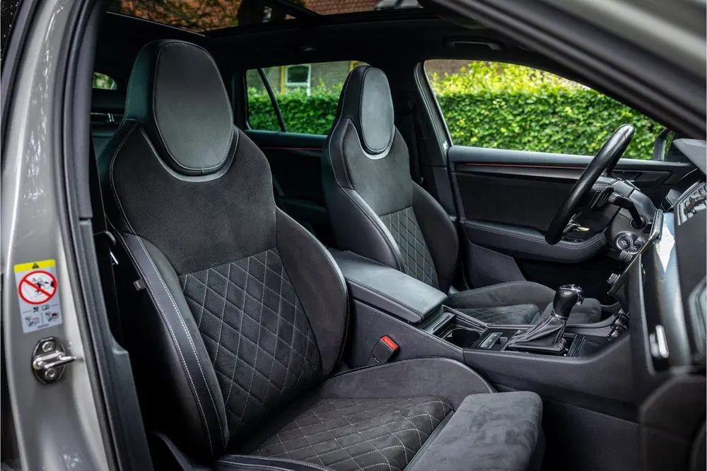 Skoda Superb 1.4 TSI iV Sportline Business Panorama Ma uit 2023, foto 12