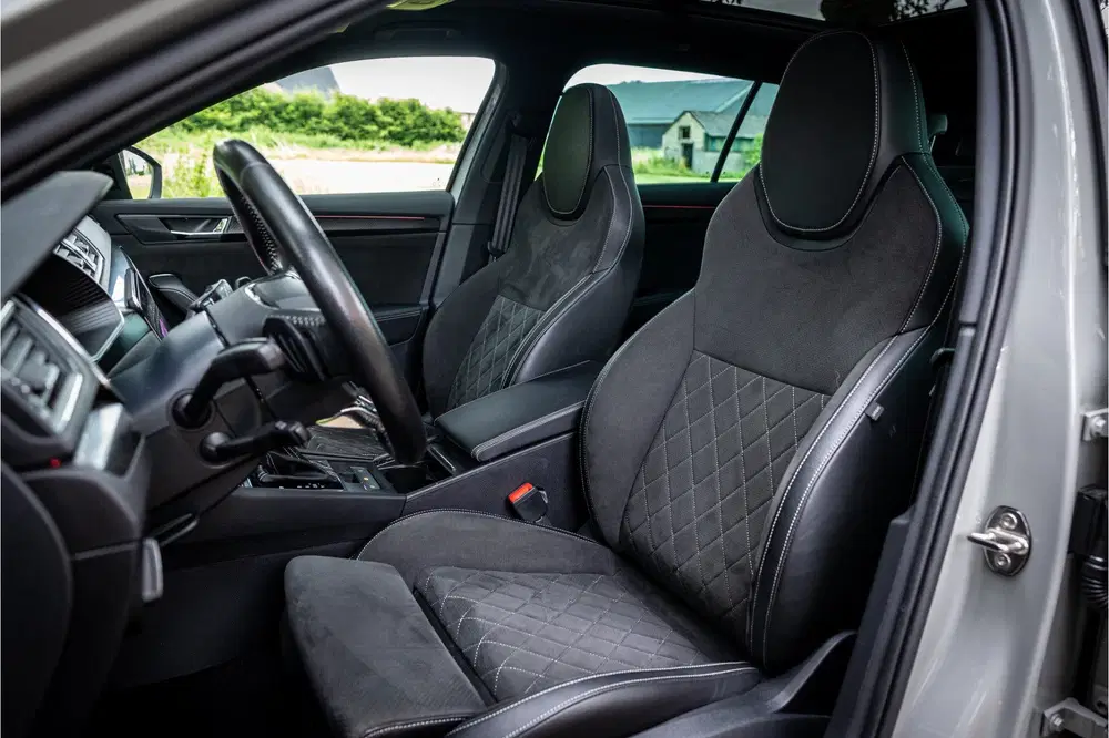 Skoda Superb 1.4 TSI iV Sportline Business Panorama Ma uit 2023, foto 5