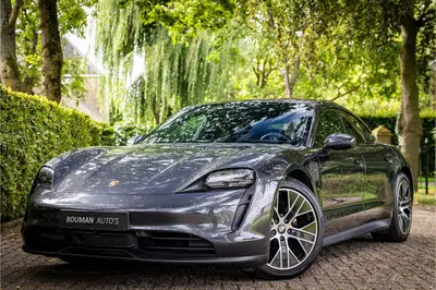 Porsche Taycan 4S Performance 93 kWh Vierwielbesturing In uit 2021
