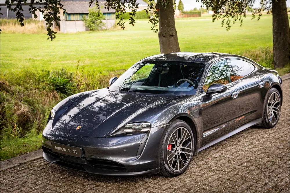 Porsche Taycan 4S Performance 93 kWh Vierwielbesturing In uit 2021, foto 13