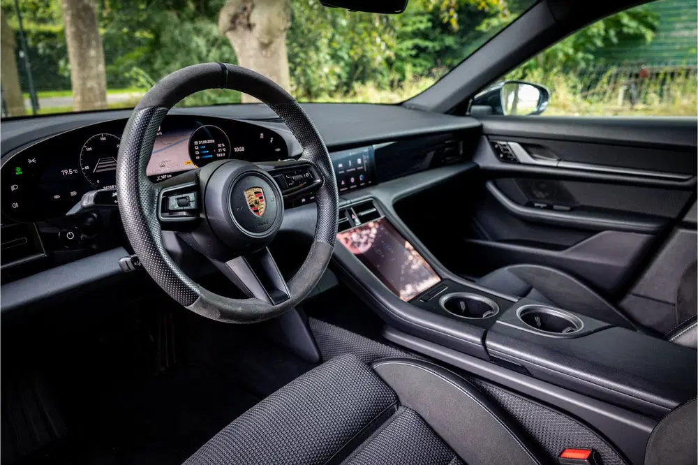 Porsche Taycan 4S Performance 93 kWh Vierwielbesturing In uit 2021, foto 5