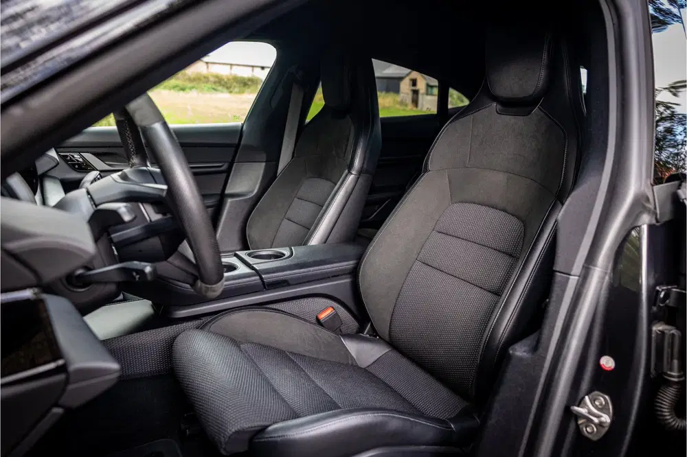 Porsche Taycan 4S Performance 93 kWh Vierwielbesturing In uit 2021, foto 6