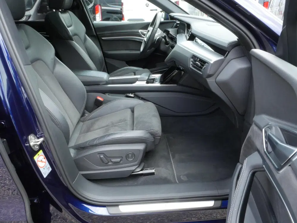 Audi e-tron 55 Quattro S-edition 95 kWh SOH 98% Pano-d uit 2020, foto 15