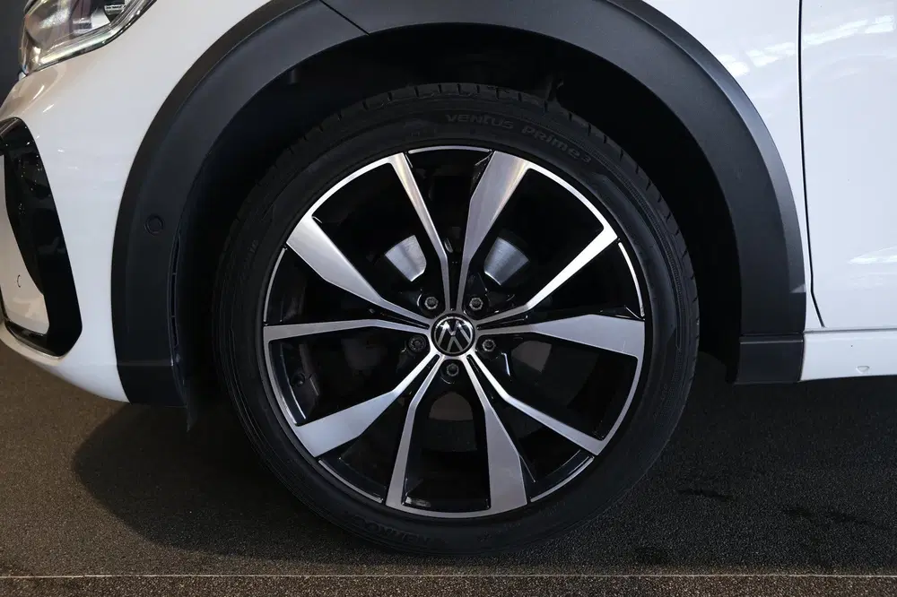 Volkswagen Taigo 1.5 TSI 2x R-Line 150PK DSG Pano Navi Virt uit 2022, foto 15