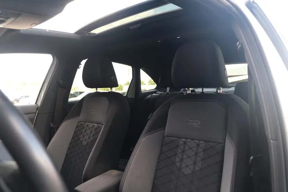 Volkswagen Taigo 1.5 TSI 2x R-Line 150PK DSG Pano Navi Virt uit 2022, foto 6