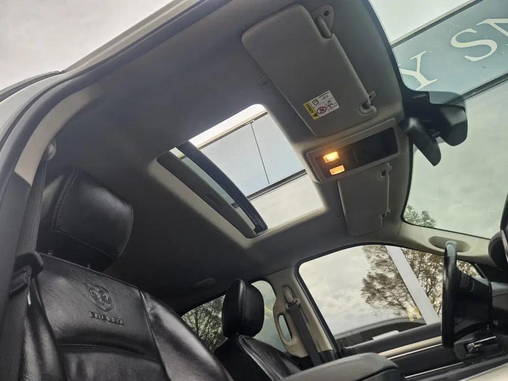 Dodge RAM 5.7 V8 Quad Cab 6'4 Laramie uit 2020, foto 13