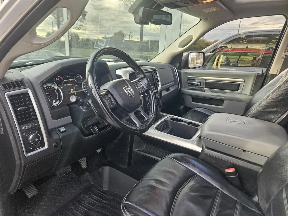 Dodge RAM 5.7 V8 Quad Cab 6'4 Laramie uit 2020, foto 4