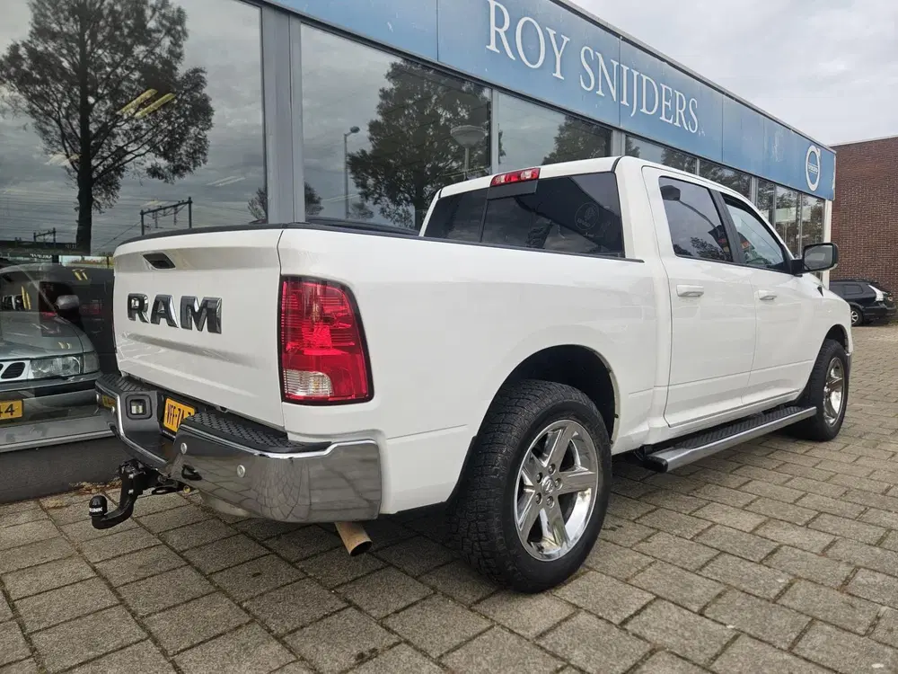 Dodge RAM 5.7 V8 Quad Cab 6'4 Laramie uit 2020, foto 9