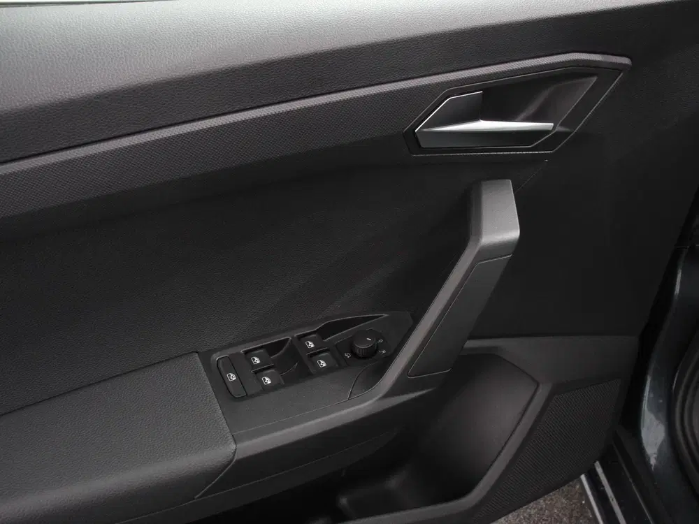SEAT Ibiza 1.0 MPI Style Navigatie Apple Carplay uit 2023, foto 12