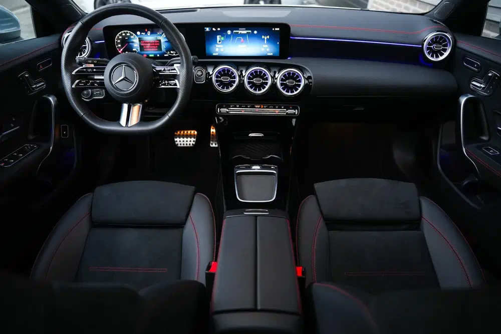 Mercedes-Benz CLA 250 e 218 pk AMG Lin uit 2024, foto 5