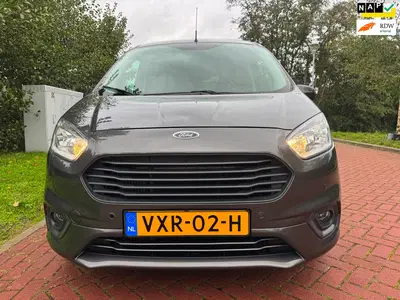 Ford Transit Courier 1.0 Limited EcoBoost S&S BENZINE uit 2023