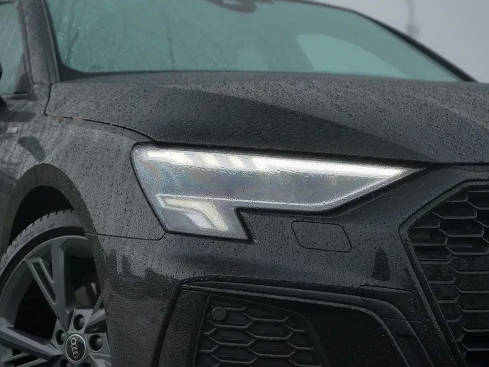 Audi A3 30 TFSI Pro S-Line uit 2022, foto 10