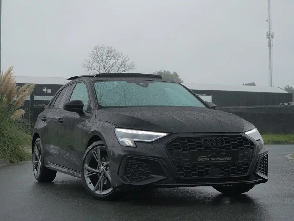 Audi A3 30 TFSI Pro S-Line uit 2022, foto 8
