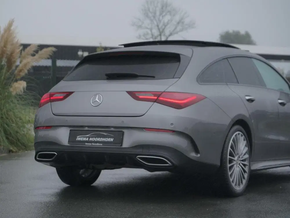 Mercedes-Benz CLA Mercedes CLA-klasse Shooting Brake 180 AMG uit 2023, foto 12