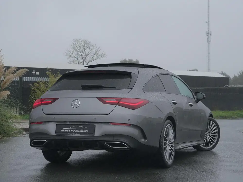 Mercedes-Benz CLA Mercedes CLA-klasse Shooting Brake 180 AMG uit 2023, foto 2
