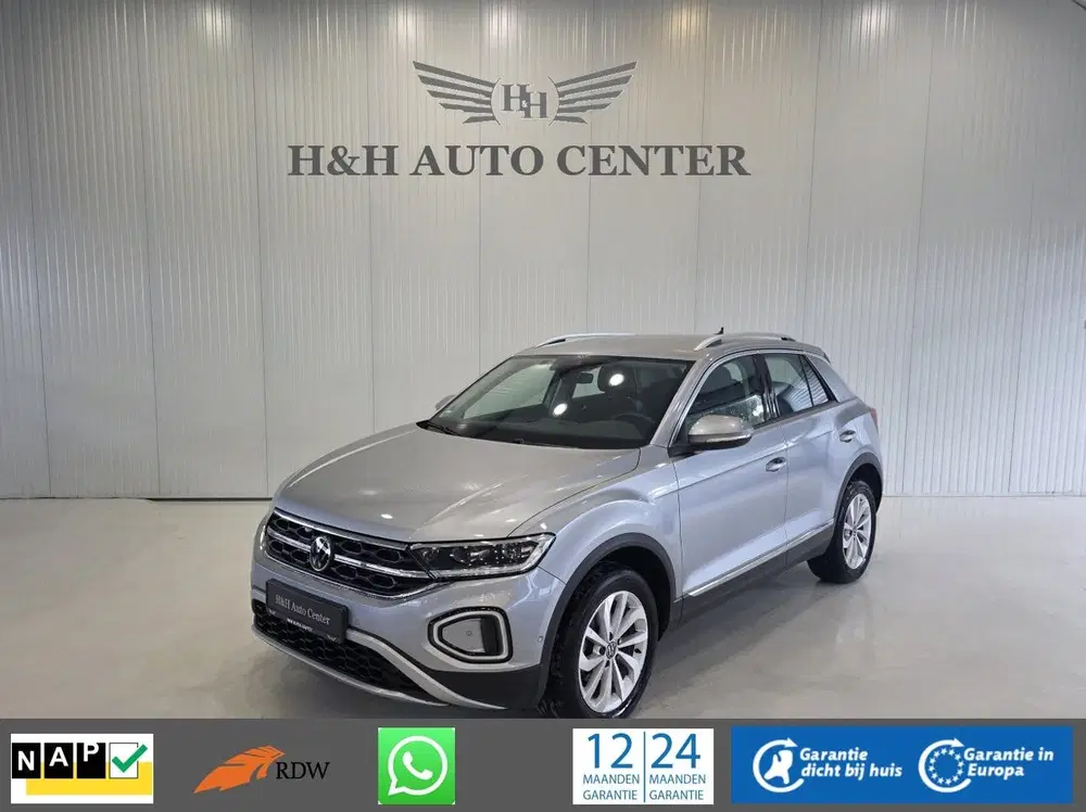 Volkswagen T-Roc 1.5 TSI Life uit 2025