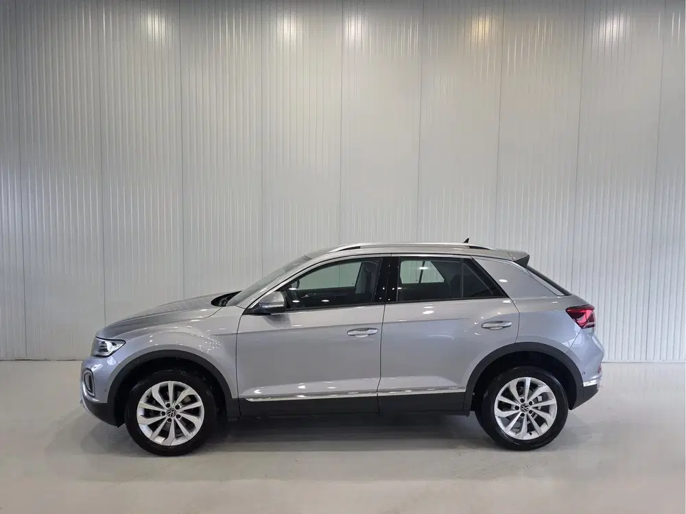 Volkswagen T-Roc 1.5 TSI Life uit 2025, foto 3