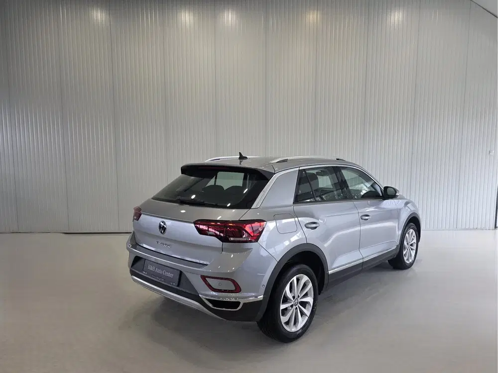 Volkswagen T-Roc 1.5 TSI Life uit 2025, foto 4