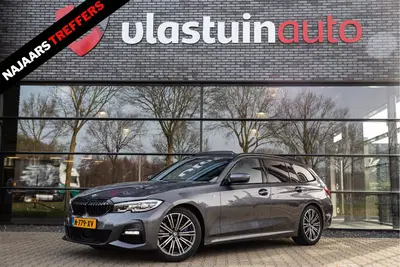 BMW 3-serie 3 Serie Touring 330i High Executive M-Spor uit 2021