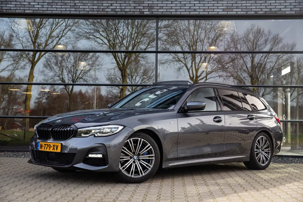 BMW 3-serie 3 Serie Touring 330i High Executive M-Spor uit 2021, foto 8