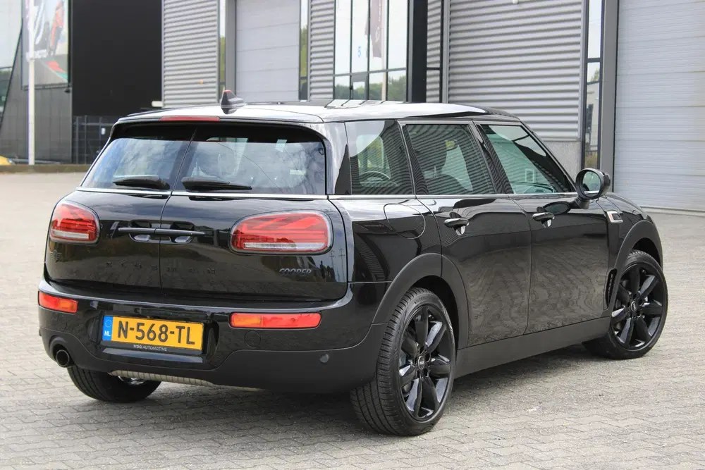 Mini Clubman Cooper Camera uit 2022, foto 5