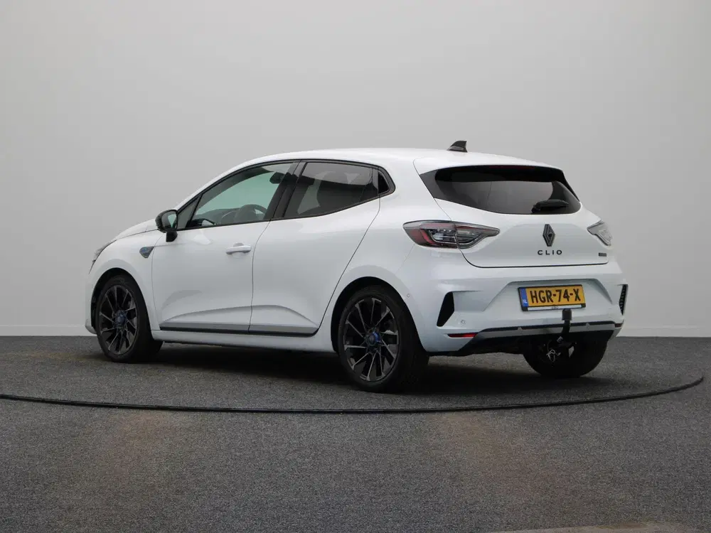 Renault Clio E-Tech Full Hybrid 145pk esprit Alpine uit 2025, foto 2